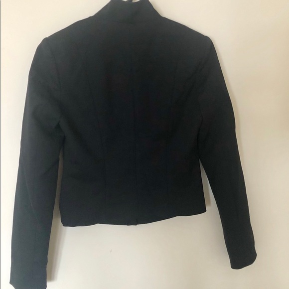 Women’s designer 2 piece suit by Marciano’s - Picture 4 of 4